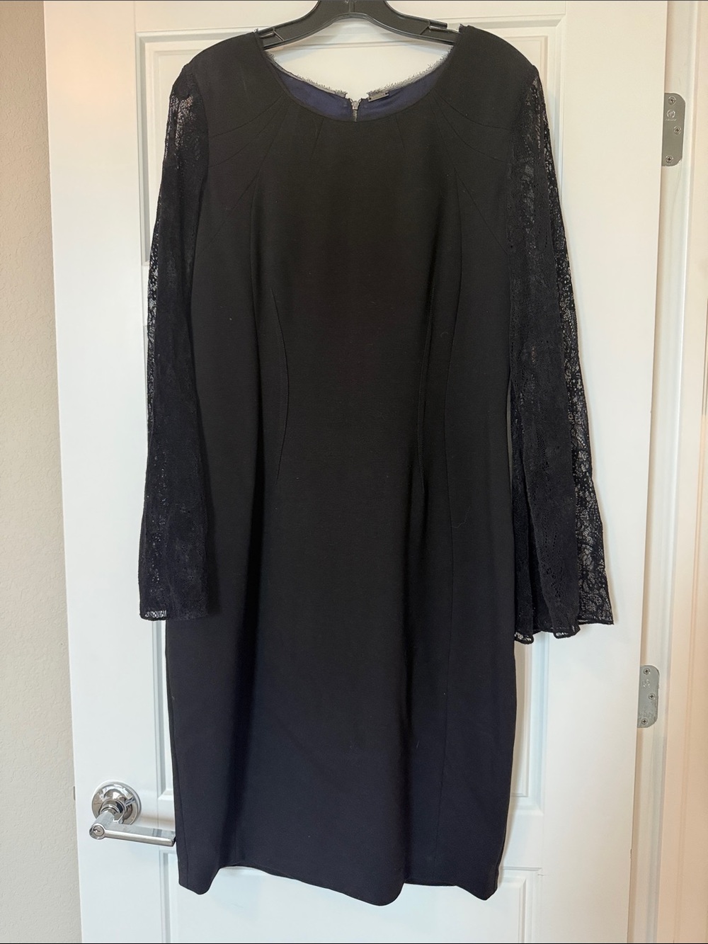 Black Lace Sleeve Women's Dress